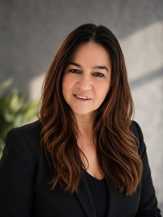 Connie, PHR-certified founder and professional resume writer serving Orlando